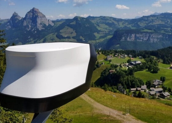 webcam panoramica avisec: all'aperto con vista sulle Alpi svizzere – Foto prodotto